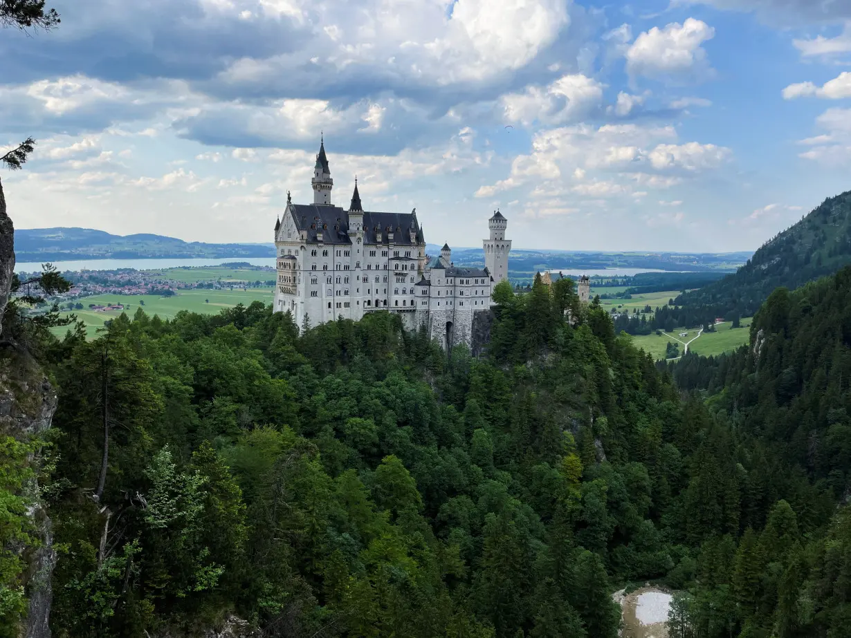 FILE PHOTO: Tourist dies after attack near Germany's Neuschwanstein Castle, German police say