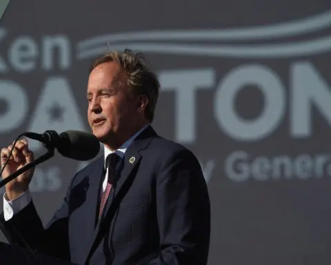 Texas Attorney General Ken Paxton settles long-running fraud charges