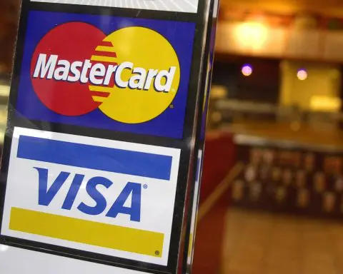 Visa, Mastercard settle long-running antitrust suit over swipe fees with merchants