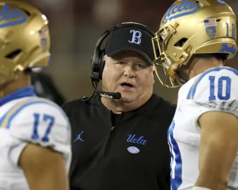 UCLA coach Chip Kelly informs school officials he is stepping down, AP source says