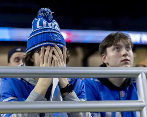 Failed 4th downs contribute to blown lead for Lions in NFC title game loss to 49ers