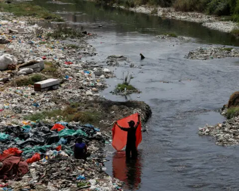 Plastic pollution talks make modest progress but sidestep production curbs