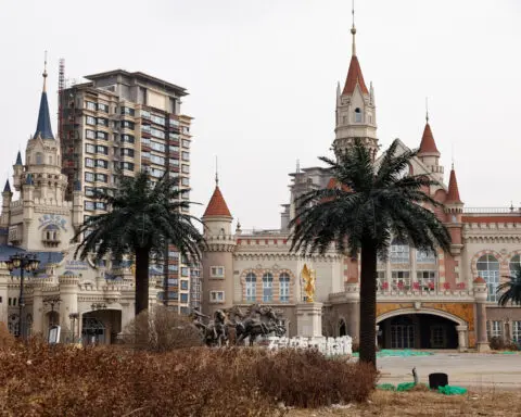 China Evergrande to delay 2023 annual results; shares remain suspended