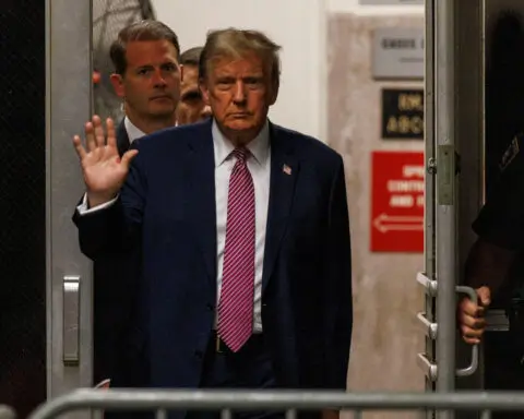 Trump trial illustrates jury challenges in the social media age