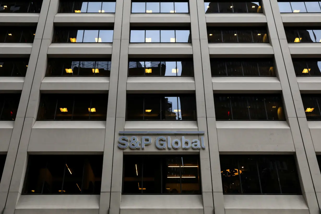 LA Post: Exclusive-S&P Global weighs options for mobility unit, sources say