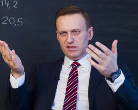 Putin likely didn’t order death of Russian opposition leader Navalny, US official says