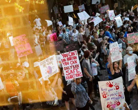 US employers must accommodate abortions, birth control, agency says
