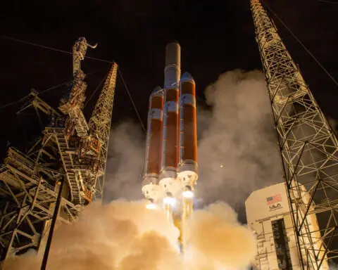 Delta rockets retired with launch of US reconnaissance satellite