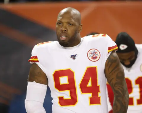 Former NFL linebacker Terrell Suggs faces charges from Starbucks drive-thru incident
