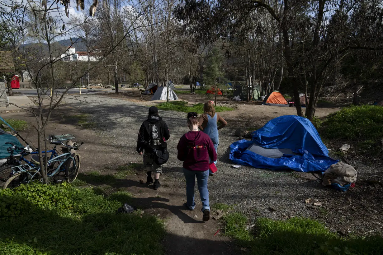 Can homeless people be fined for sleeping outside? A rural Oregon city asks the US Supreme Court