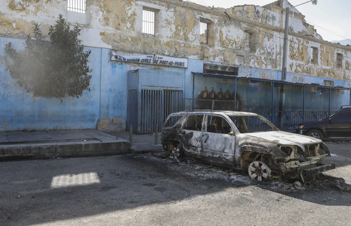 Haiti Prison Break