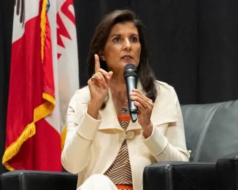 To beat Trump, Nikki Haley tries to expand coalition, and fast