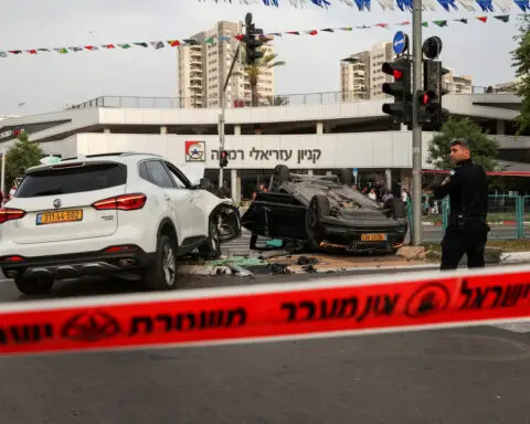 Israeli soldiers kill two Palestinian gunmen in West Bank, military says