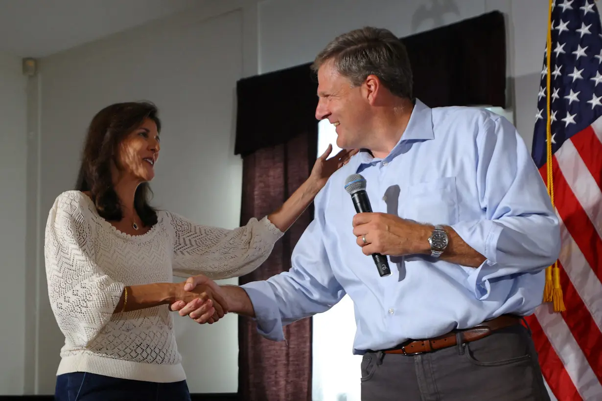 Republican presidential candidate Haley campaigns in Merrimack