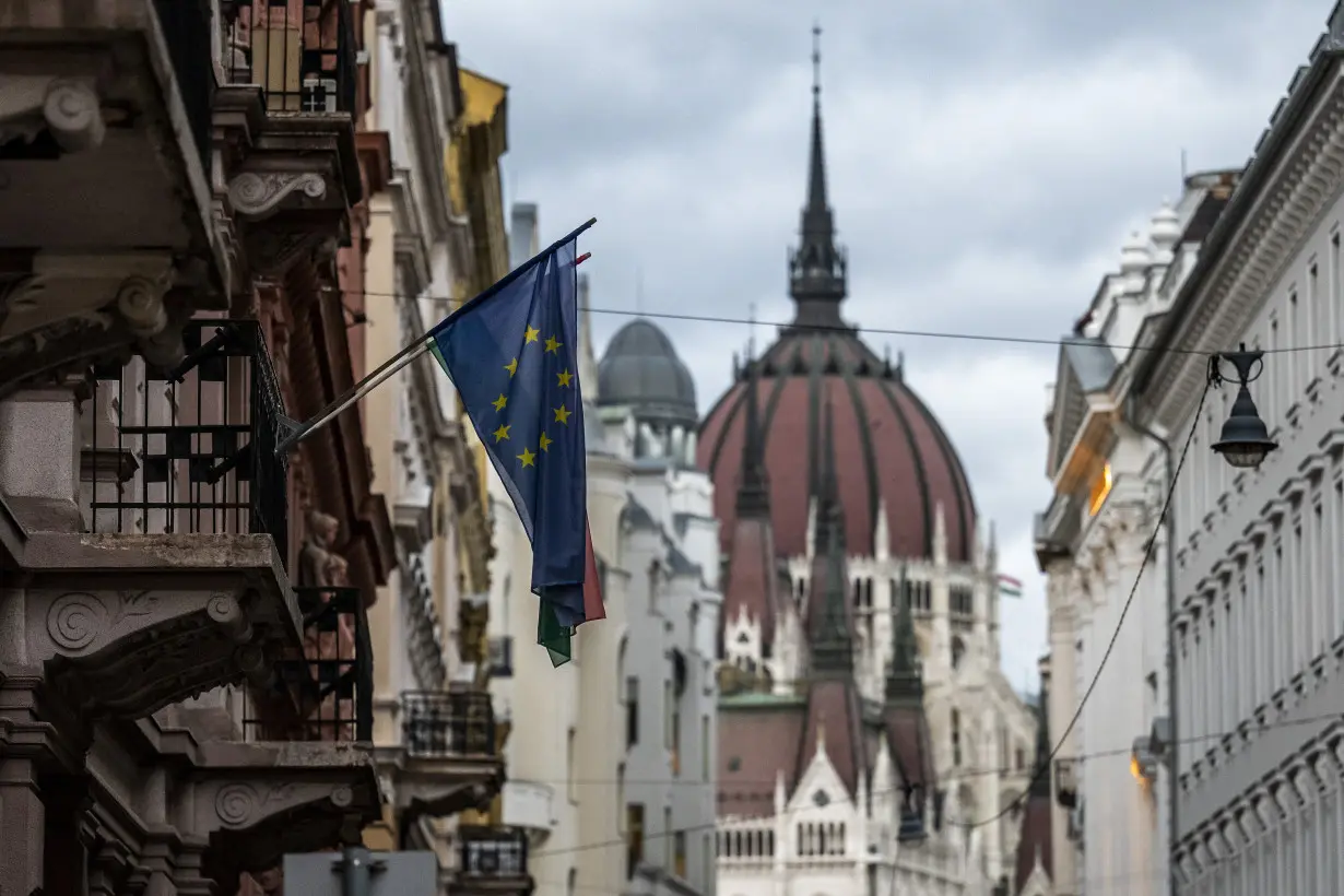 An anti-European Union billboard campaign in Hungary turns up tensions with the Orbán government