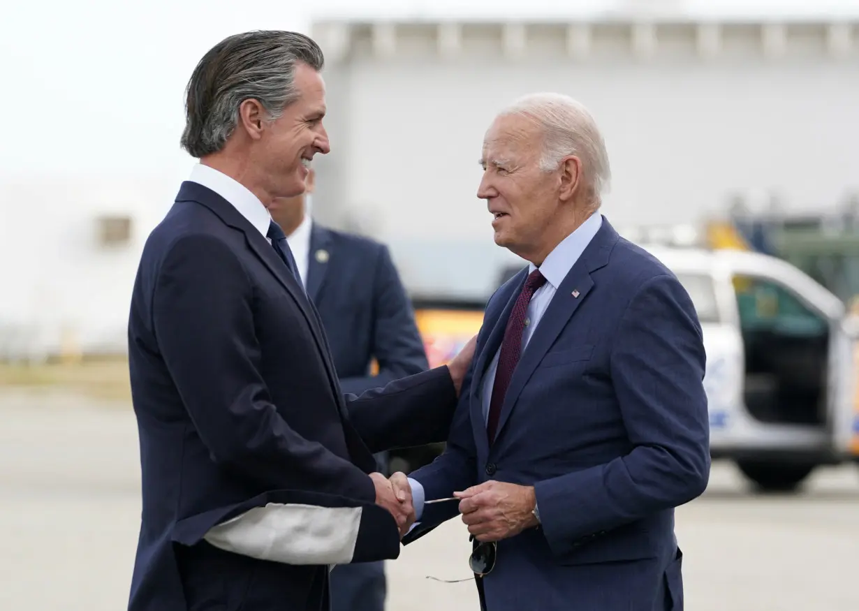 FILE PHOTO: Biden arrives in San Francisco to host the APEC summit