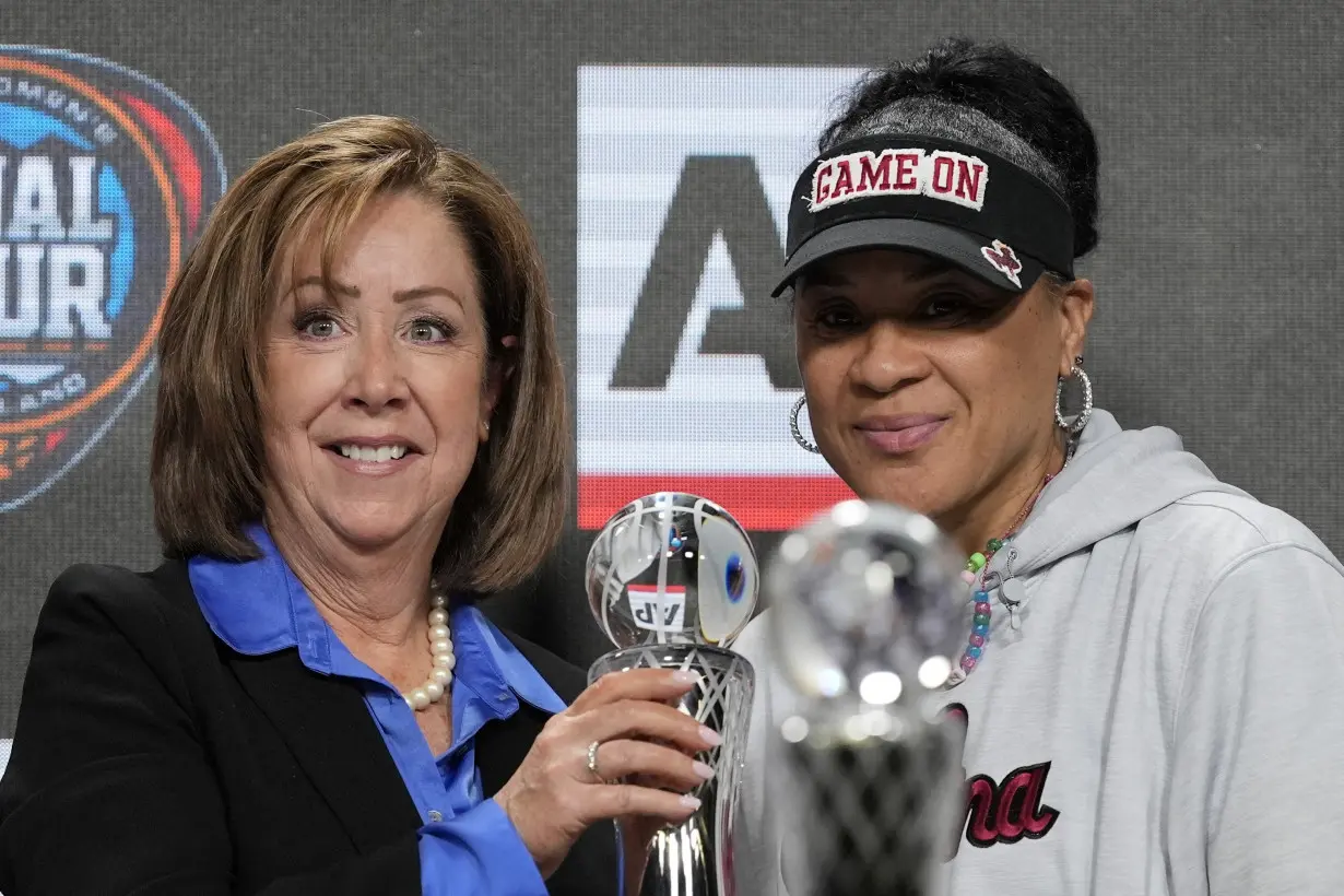 NCAA AP Womens Coach and Player of the Year Basketball