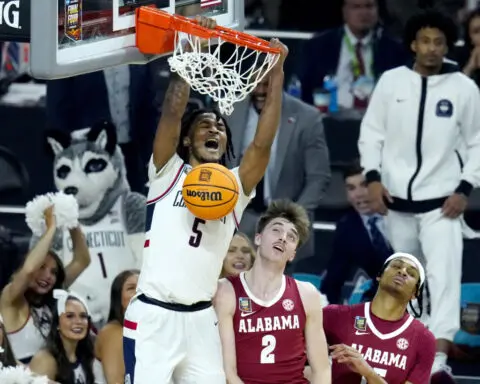 UConn freshman Stephon Castle declares for NBA draft and becomes school's second one-and-done player