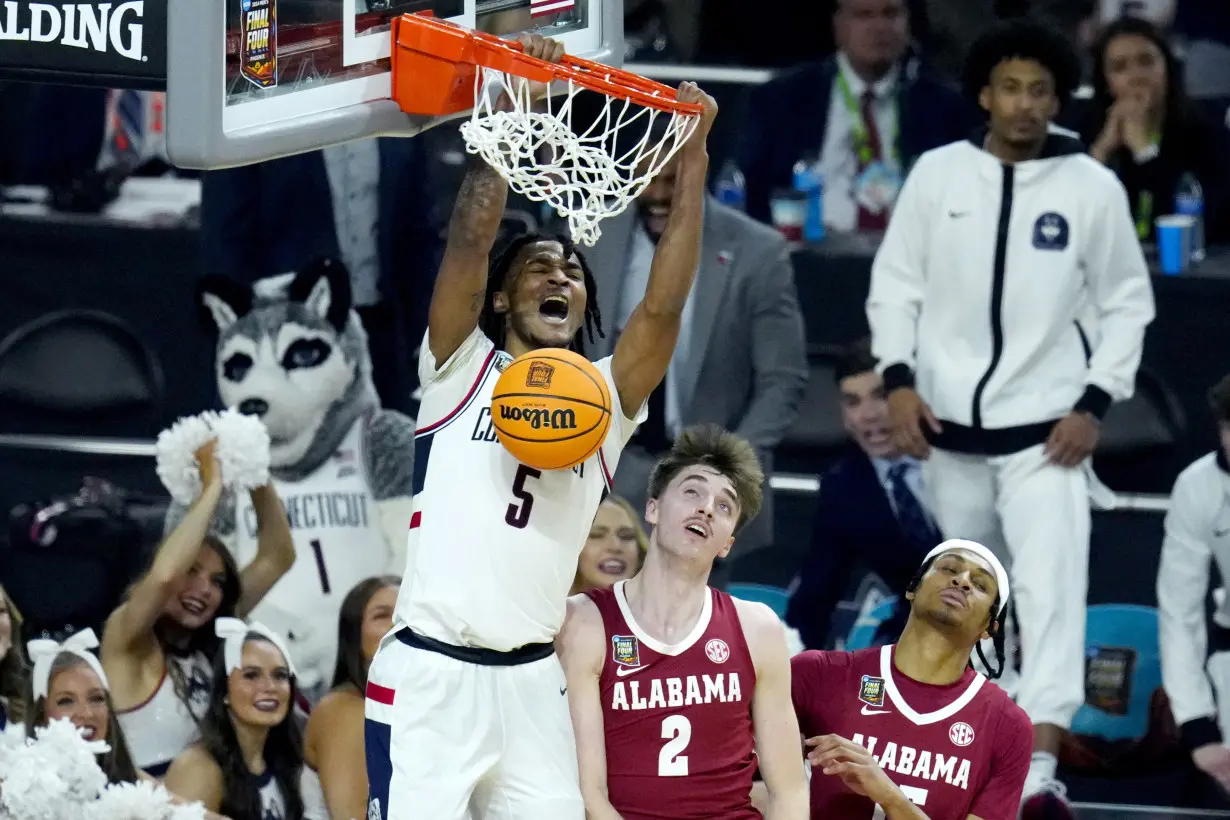 LA Post: UConn freshman Stephon Castle declares for NBA draft and becomes school's second one-and-done player