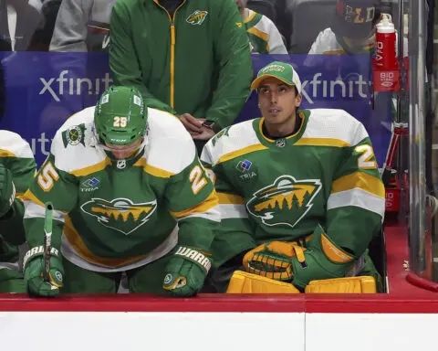 Wild's Fleury wears mask in warmups on Native American Heritage night after the NHL says not to