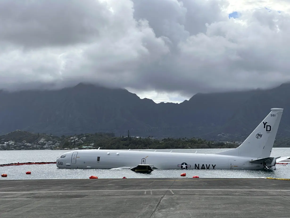 Hawaii Navy Plane