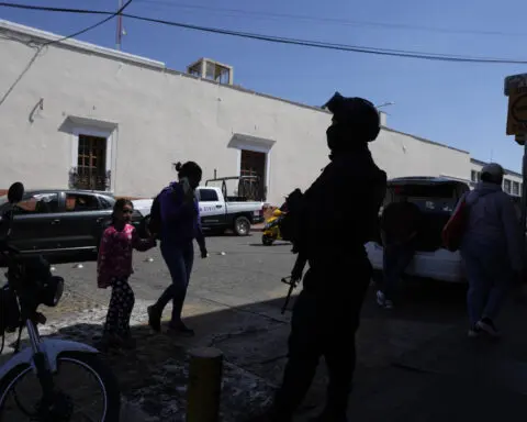 Two mayoral hopefuls of a Mexican city are shot dead within hours of each other