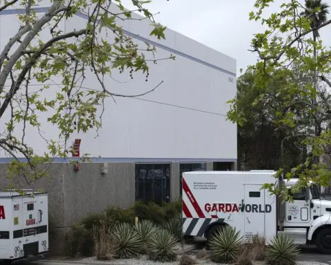 This Los Angeles heist sounds like it came from a thriller novel. Thieves stole $30 million in cash