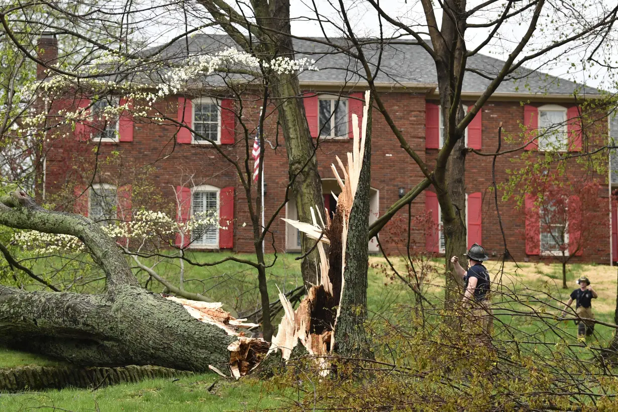 LA Post: Deadly severe weather roars through several states, spawning potential tornadoes