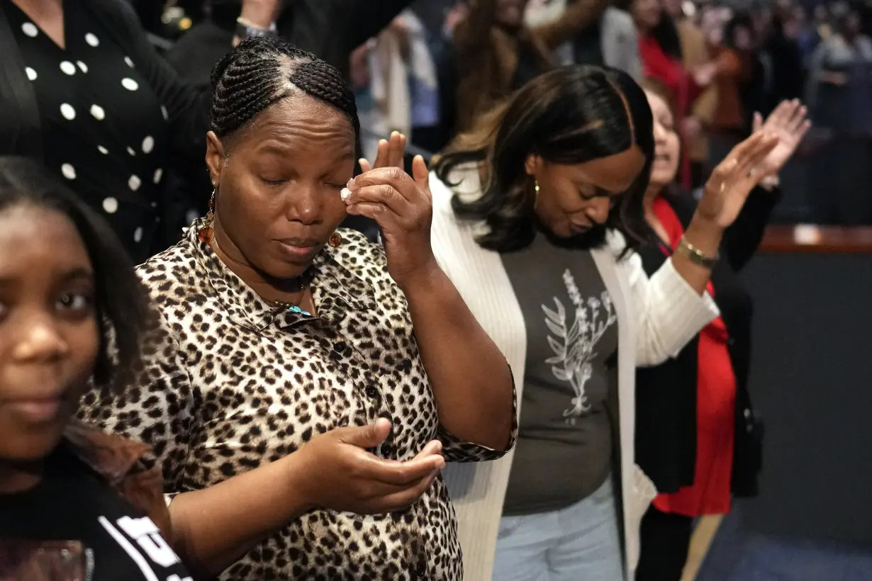 Houston megachurch to have service of 'healing and restoration' a week after deadly shooting