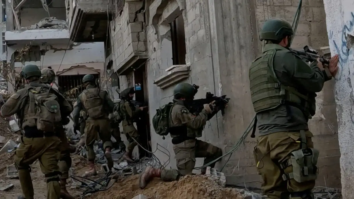 Israeli army operates in a location given as Beit Hanoun