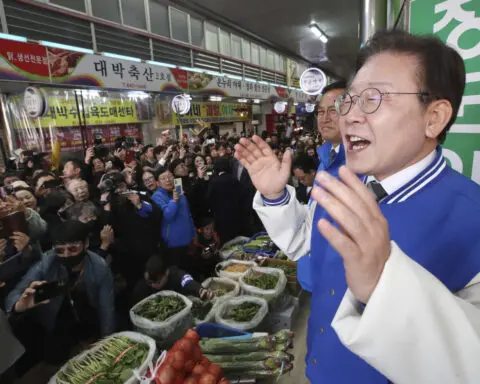 South Korea election issues: Green onions, striking doctors, an alleged sexist jab at a candidate