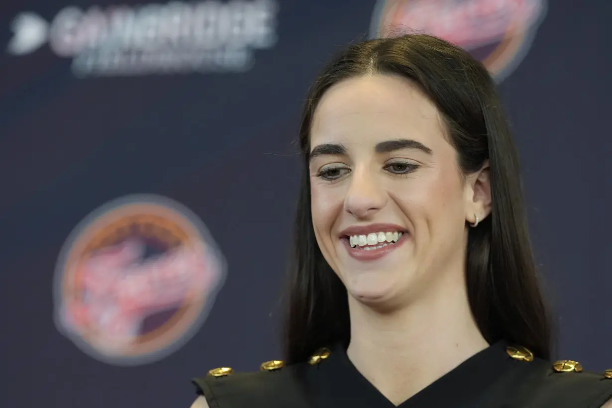 LA Post: Caitlin Clark looks like a natural as Indiana Fever introduce WNBA's top draft pick