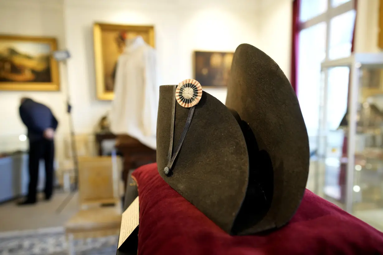 LA Post: A hat worn by Napoleon sold for $2.1 million at an auction of the French emperor's belongings