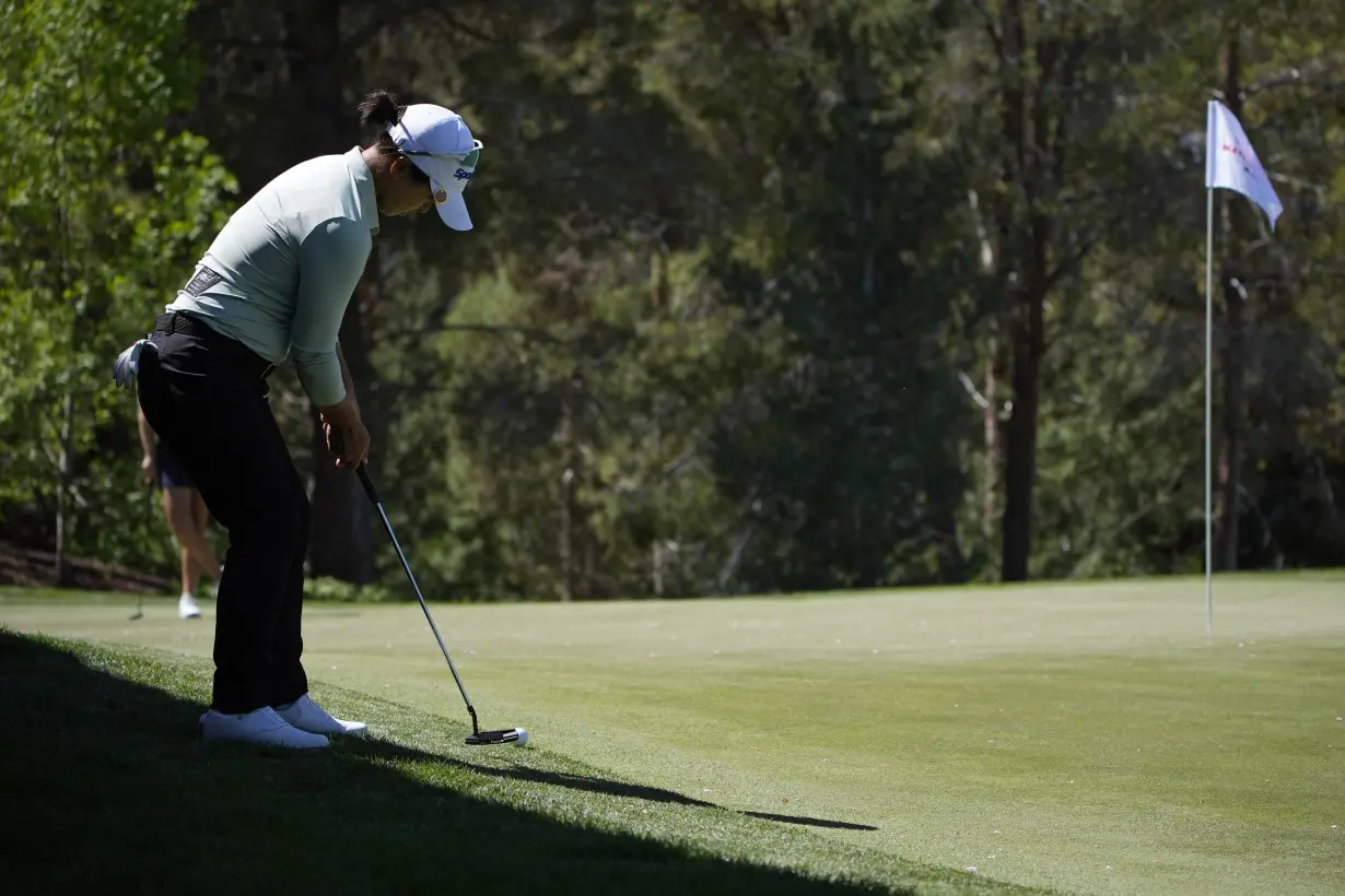 Zhang among 4 tied for LPGA Match Play lead as wind plays havoc with the field