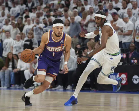 Timberwolves take 2-0 lead on Suns behind 25 points and ace defense from Jaden McDaniels