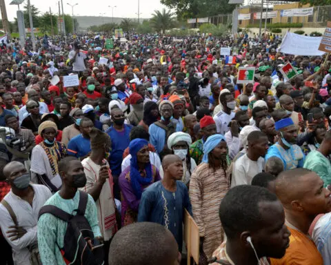 Malian parties reject junta's suspension of political activities