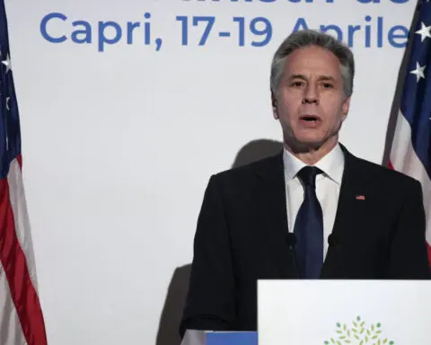 G7 foreign ministers' communique warns of new sanctions on Iran and urges de-escalation