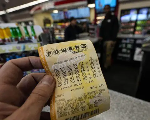Drawing nears for $1.09 billion Powerball jackpot that is 9th largest in US history