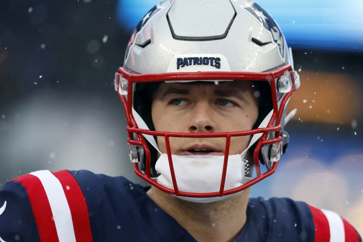 LA Post: Patriots agree to trade QB Mac Jones to the Jaguars for a late-round draft pick, AP source says