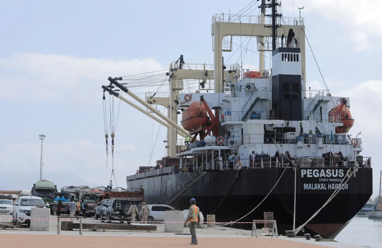 LA Post: Somali pirates' return adds to crisis for global shipping companies