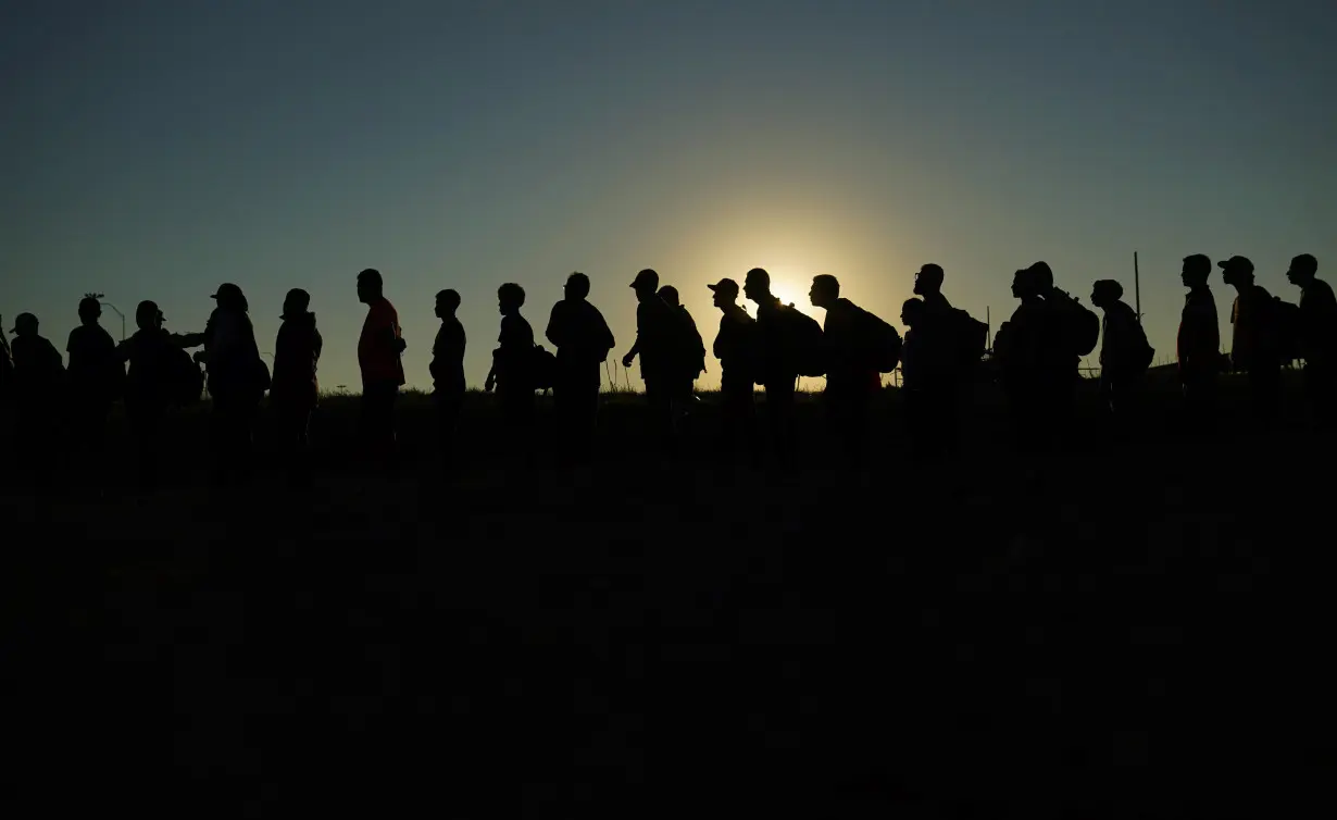 Supreme Court Migrant Arrests Texas