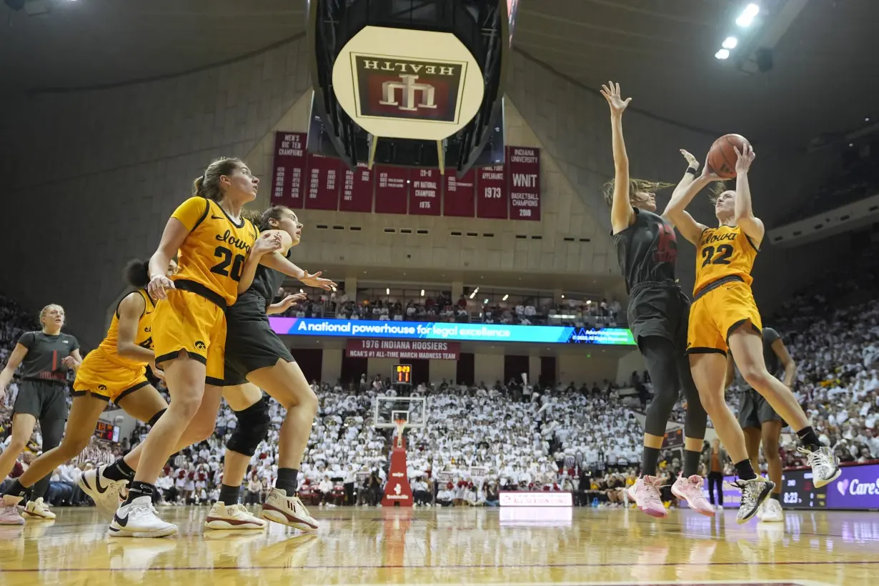 Iowa Indiana Basketball