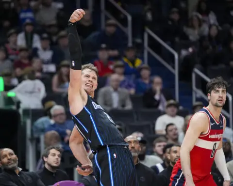 Magic rally from 21 down to win 119-109 as Wizards tie franchise record with 16th straight loss