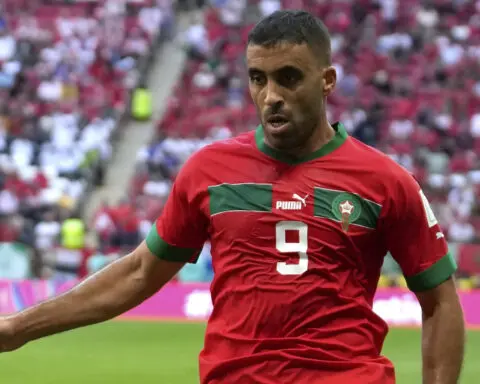 Player whipped by fan during confrontation after Saudi Super Cup final