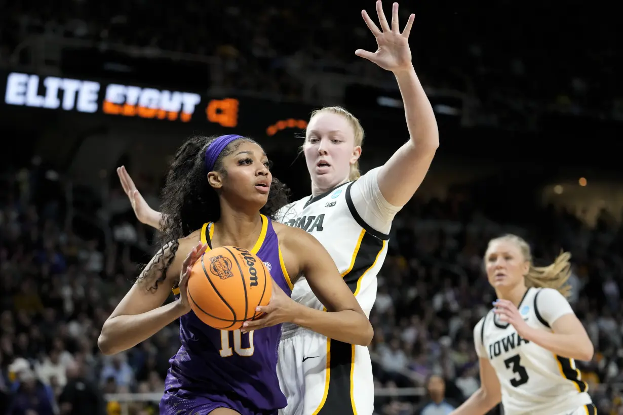 NCAA LSU Iowa Basketball