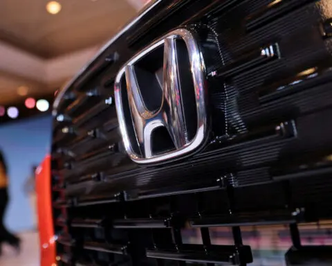 Canada, Honda representatives to meet about potential EV plant -govt source