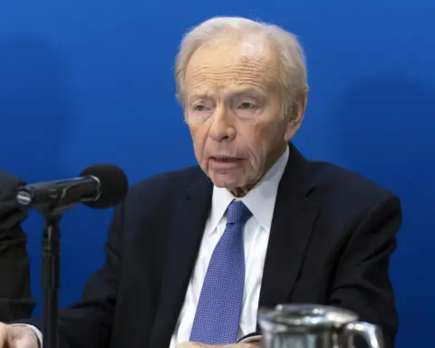 Former Sen. Joe Lieberman, Democrats’ VP pick in 2000, dead at 82
