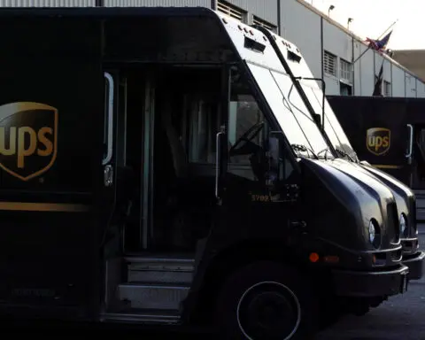 UPS sees profit in US Postal Service work that dragged down FedEx earnings