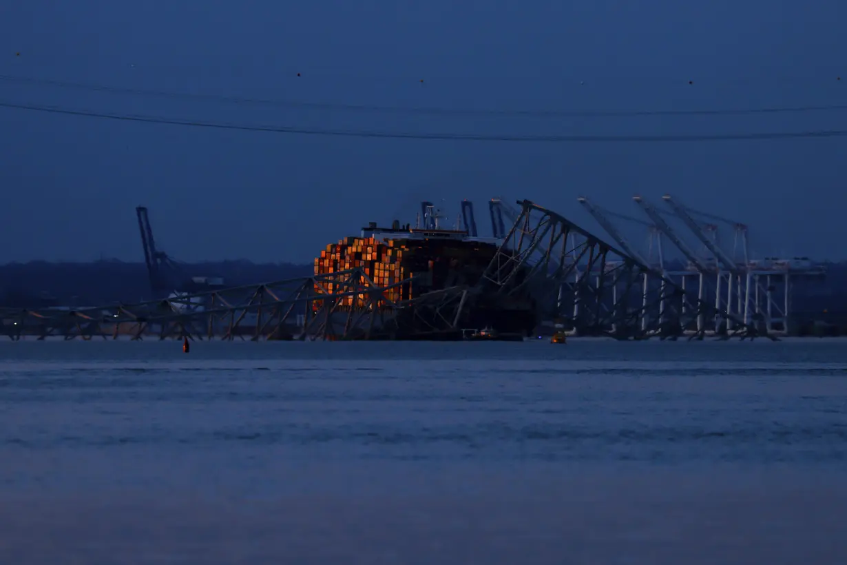 APTOPIX Maryland Bridge Collapse