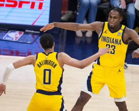 Haliburton breaks tie with 3-point play, Pacers beats Bucks 121-118 in OT to take 2-1 series lead